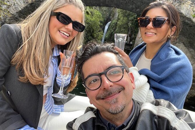 1 Hour Private and Guided Cruise to Lake Como Mostes motorboat - Price and value: $338.62 per group up to 5 people