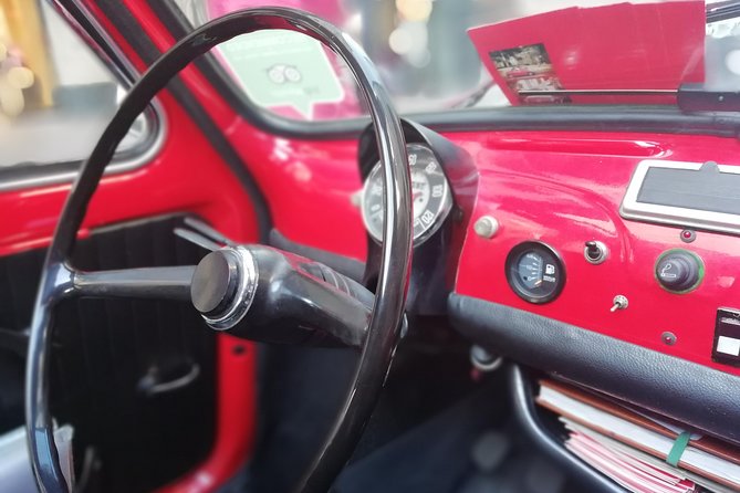 2 hour Vintage Fiat 500 Central City Tour in Milan - Roman palace ruins, Banca d’Italia, and everyday Milan beyond the cathedral