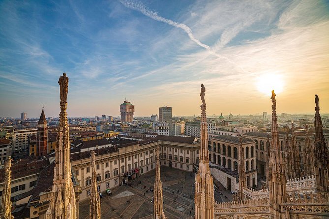 2-hours Duomo of Milan guided experience with entrance tickets - Duomo in Two Hours: what you really get