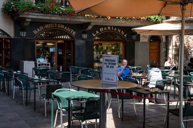 Bergamo: Full meal Food Tour with Local Delights by Do Eat Better - Stop 4: Viale delle Mura stracciatella gelato and espresso