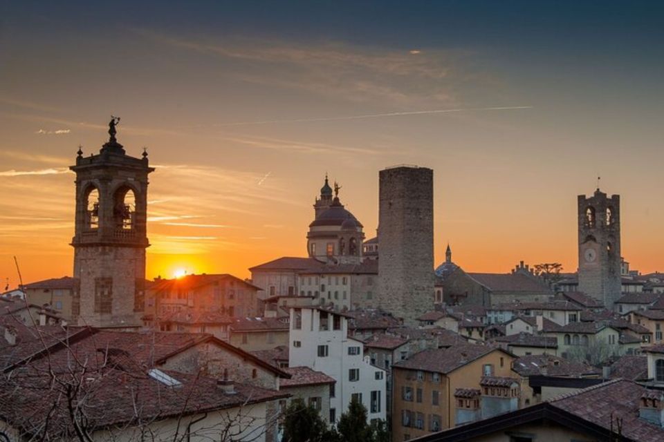Bergamo: Private custom tour with a local guide - Why Bergamo feels easier with a private local walk