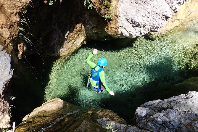 Canyoning "Summerrain" - fullday Canyoning Tour also for beginner - What to pack for a 4-hour canyon: the “wet and ready” checklist