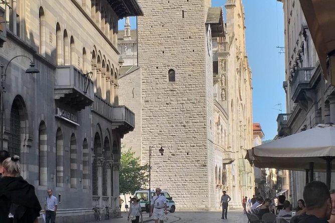 Como city and its History Exclusive Walking Tour (1 h from Milan) - Price and value: what $84.10 buys you in Como