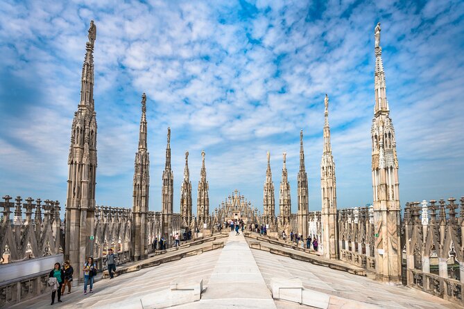Entry tickets to Milan Dome - Lift vs stairs: the rooftop choice that changes everything