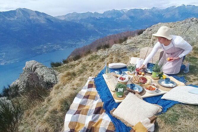 Exclusive Picnic in the Foothills of the Alps with the Lake Views - What to Bring (and What to Skip) for a Foothills Picnic