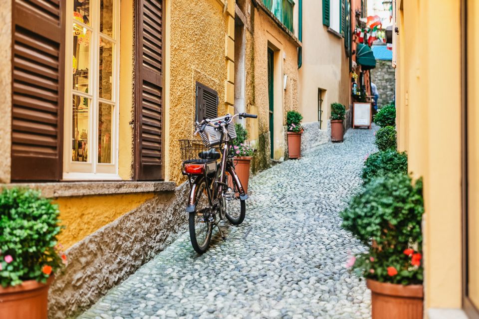 From Milan: Lake Como & Bellagio DayTour with Private Cruise - Public ferry to Bellagio and the reality of crowds