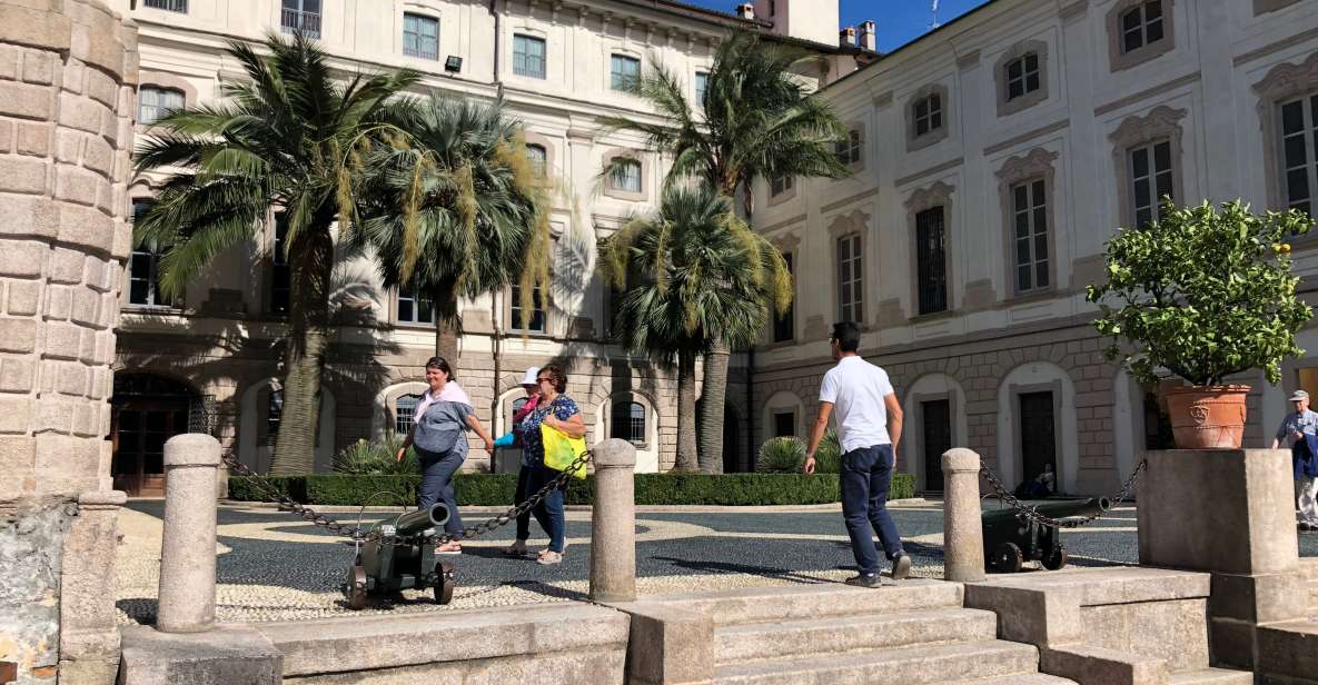 From Stresa: 2 Borromean Islands Hop-on Hop-off Boat Tour - Modern speedboat + audio guide in English and Italian