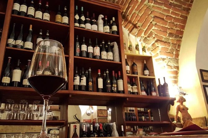 Italian Wine Tasting in Milan - Group Size, Pacing, and Language: What It Feels Like