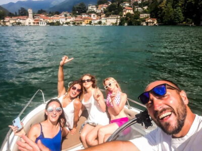 Lake Como: 2h Shared Boat Tour with Wine Tasting - Villa Erba to Moltrasio: seeing the Versace and Passalacqua zones from the right angle