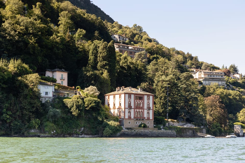 Lake Como: Exclusive Boat Tour - Captain Daniele’s style: why the narration matters on Lake Como