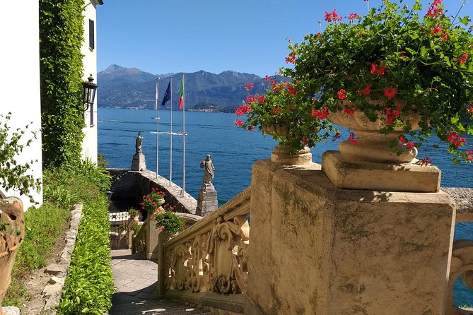 Lake Como Highlights - Villa Balbianello & Bellagio exclusive full-day tour - Lenno (short walk): a breather before Bellagio crowds