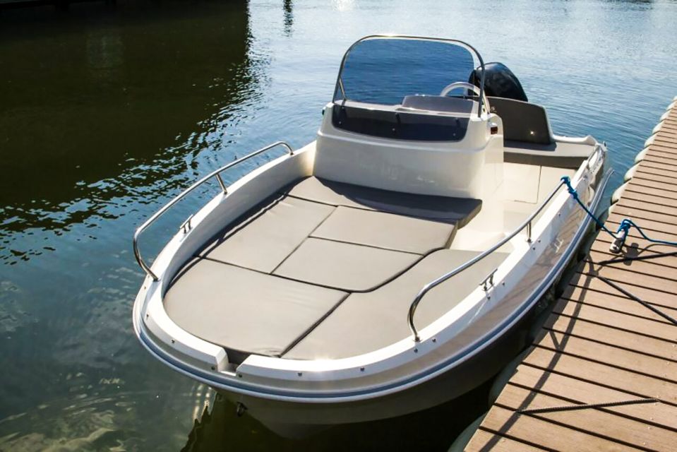 Lake Como: Motor Boat Rental - Who This Lake Como Motor Boat Rental Fits Best