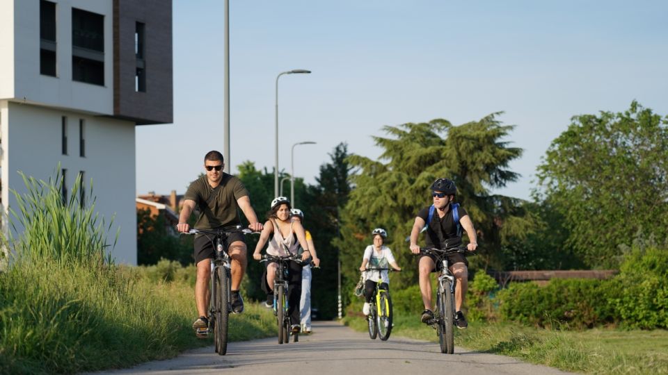 Milan: Bike Tour with Picnic on the turtle lake - Price and Value: Is $46 for 2.5 Hours a Good Deal?