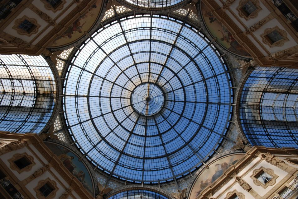 Milan by Night 2-Hour Walking Tour - Vittorio Emanuele II Gallery: where you can slow down for photos