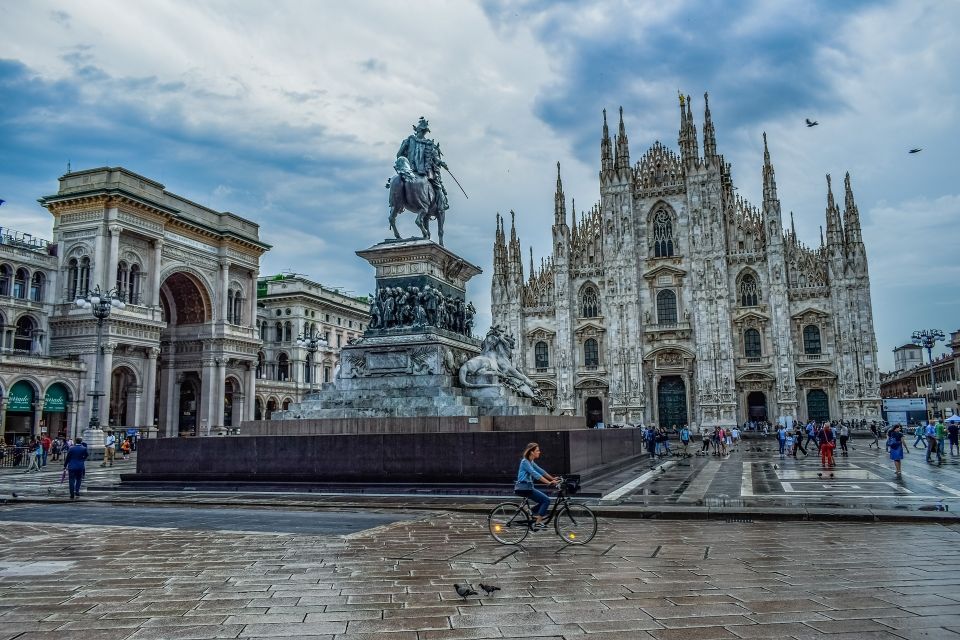 Milan by Night 2-Hour Walking Tour - Price and value: is $52 a fair deal for 2 hours?