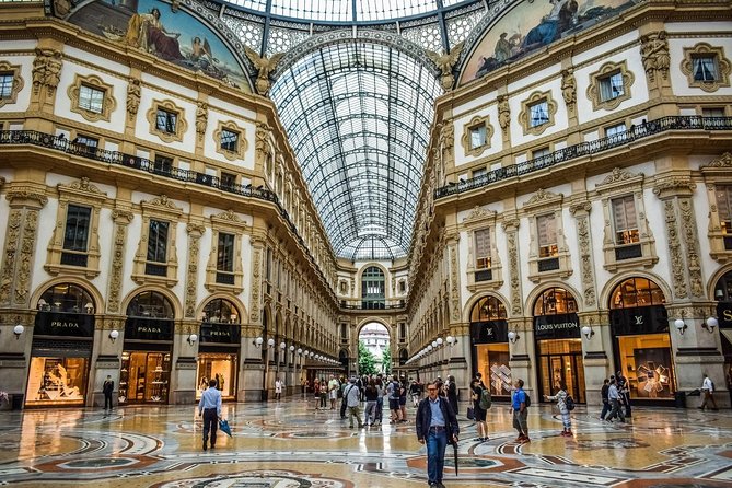 Milan by night walking experience - Price and value: what $52.86 really covers