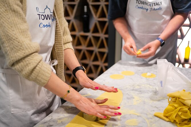 Milan Culinary Experience: Pasta & Gelato or Tiramisù Class - Gelato prep and the gelato cone method you’ll remember