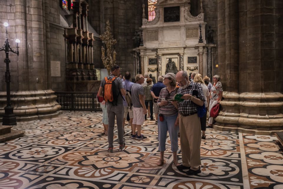 Milan Duomo and Rooftop 2-Hour Guided Tour - What the 2-hour format feels like in real life