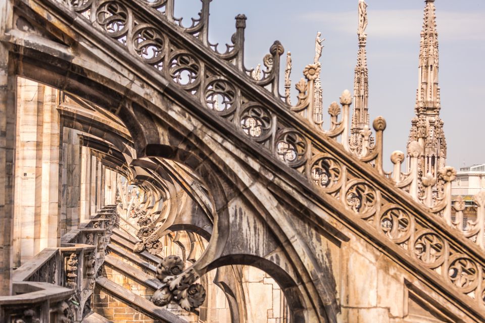 Milan Duomo and Rooftop 2-Hour Guided Tour - Who should book this Duomo rooftop + inside tour