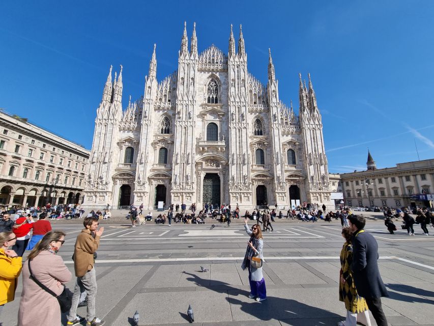 Milan: Duomo Rooftop and Cathedral Guided Tour with Tickets - Lift to the Terraces: The Duomo as a 3D Sculpture