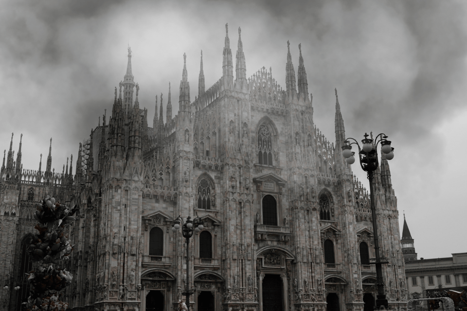 Milan: Ghosts, Mysteries, and Secrets Guided Walking Tour - Meeting at Basilica di Sant’Ambrogio and finding your guide fast
