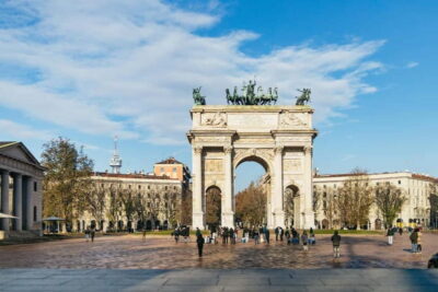 Milan: Hidden Gems Guided Bike Tour - Getting There: Via Guglielmo Pepe and the Garibaldi Shortcut