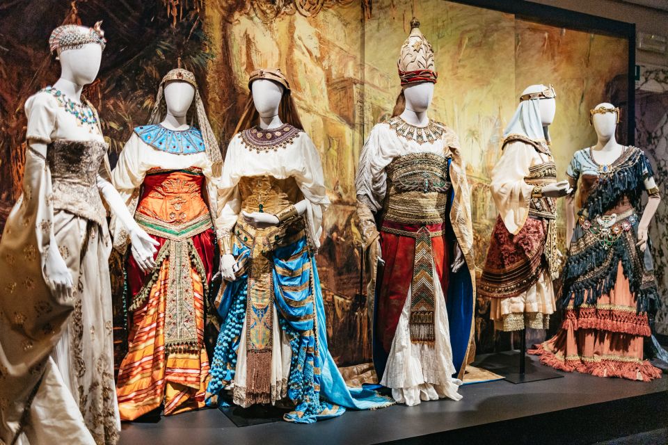 Milan: "Museo Teatrale Alla Scala" Guided Tour - Price and logistics: tickets included, but pack light