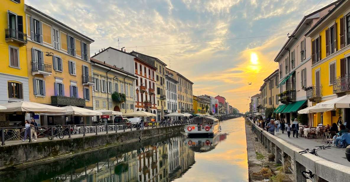Milan: Navigli Canal Boat Cruise - Getting on at Alzaia Naviglio Grande 4 (and how the QR audio behaves)