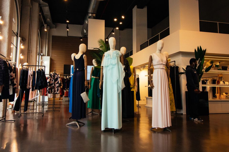 Milan: Private Fashion Tour - Cavalli e Nastri and the fabric mindset: stylish garments, better questions