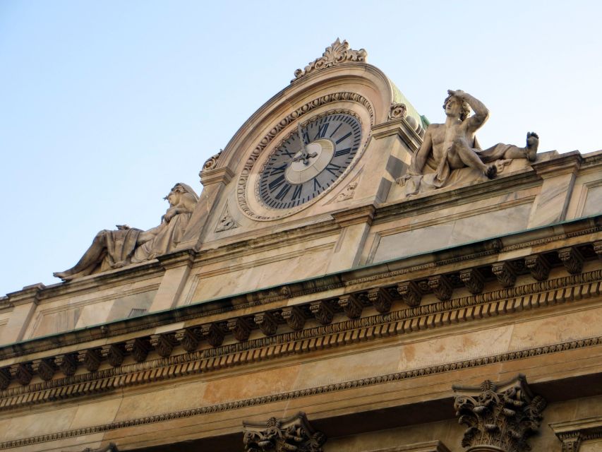 Milan: Private or Shared Essential Walking Tour - La Scala and Sforza Castle exteriors: culture and dukes in one walk