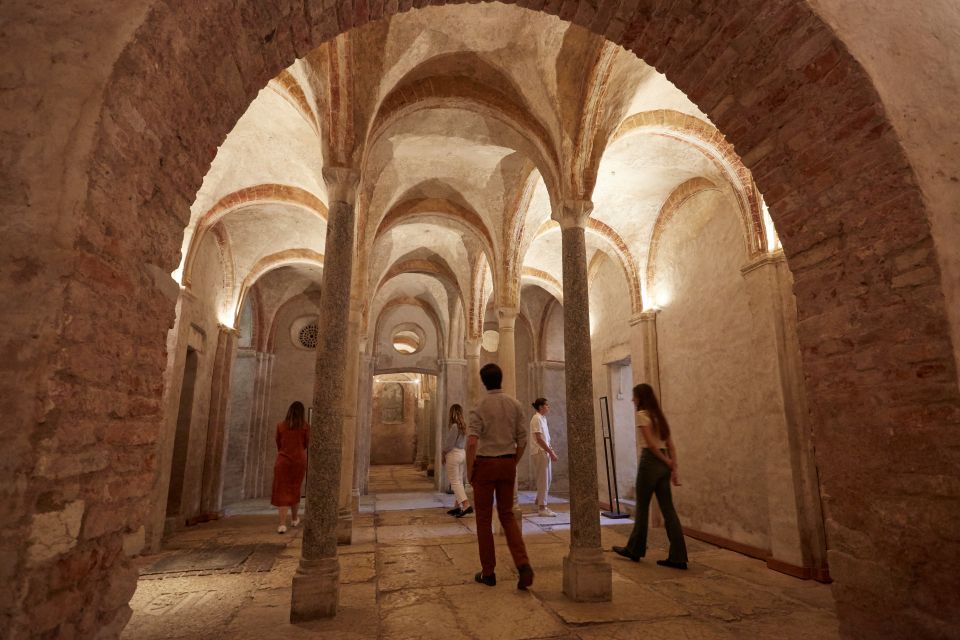 Milan: San Sepolcro Crypt Skip-the-Line Entry Ticket - Finding Piazza San Sepolcro (and the exact staircase entrance)