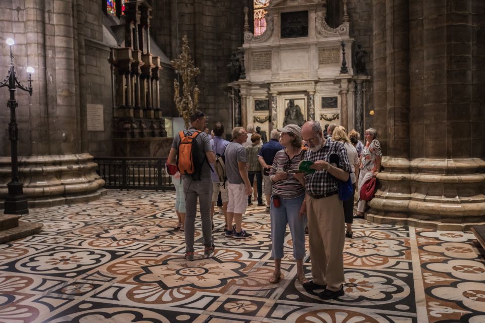 Milan: Scala Theater and Duomo Cathedral Guided Tour - When Things Change: Late Openings and Outside Disruptions