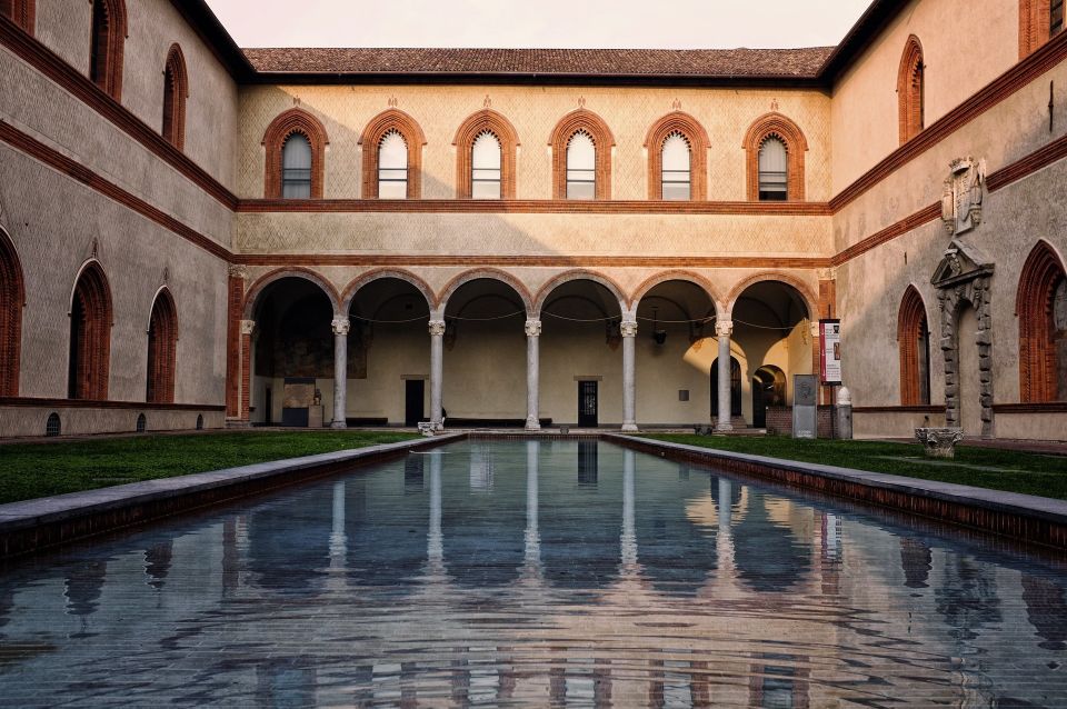 Milan: Sforza Castle and Michelangelo's Pietà Rondanini Tour - Visconti and Sforza court life: The politics behind the marble