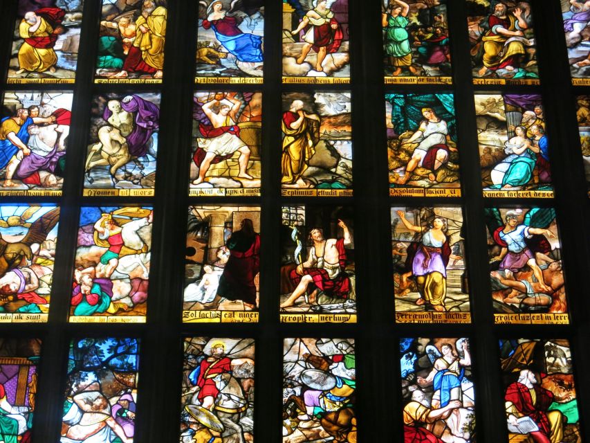 Milan: Skip-the-Line Duomo Guided Tour & Hop-on Hop-off Bus - Practical Tips: Dress Code and Items You Can’t Bring