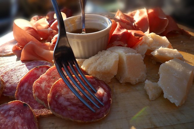 Milan: Sunset Navigli Food & Drinks Tour by Do Eat Better - Key Highlights That Make This Tour Worth Your Time