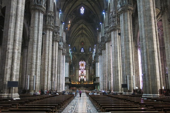 Milan Super Saver: Skip-the-line Duomo and Rooftop Tour - Why the Duomo rooftop is the best use of your Milan time