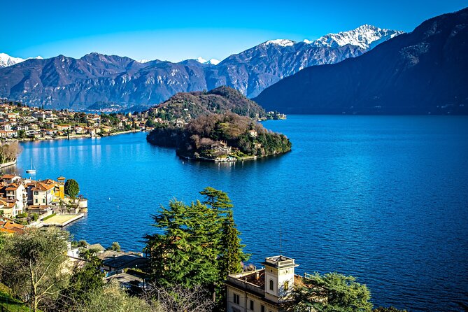 Private Boat Tour on Italian Gozzo on Lake Como - Ossuccio, Lezzeno, and Isola Comacina: where swimming can be part of the day