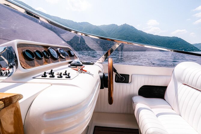 Private Cruise on Lake Como with Speedboat from 1H to 4H - Torno and Villa Pliniana: water views plus a quick recharge swim