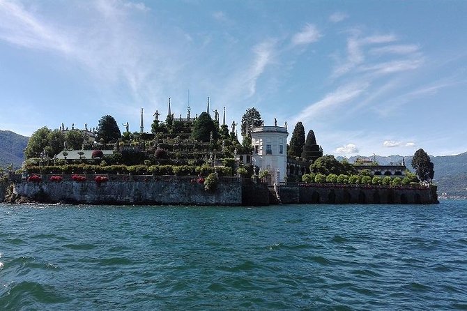 Private Guided Boat Tour of Lake Maggiore's Borromeo Islands - Isola Pescatori: Fishermen Island With a Local Feel
