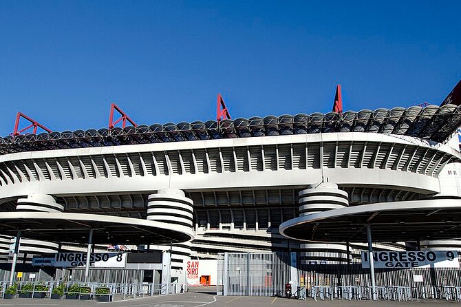 Private Luxury day Transfer from Linate Airport to Milan - Timing realities: approximate duration, real traffic, and the 60-minute max wait