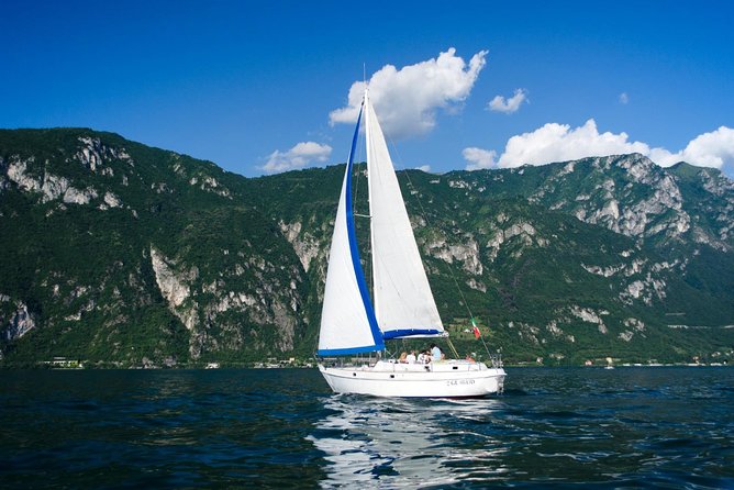 Sailing Experience on Lake Como with Private Skipper - Why a private Lake Como sail from Bellagio feels different
