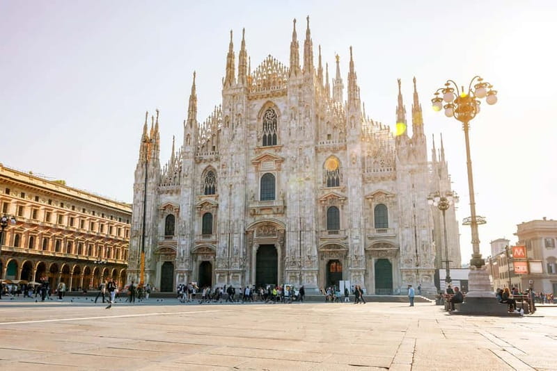 Skip-the-Line Duomo & La Scala Museum Tour + Hop On Hop Off - La Scala: Museum Rooms, Seats for 2,000+, and Box Views