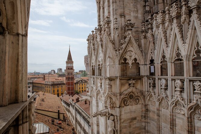 Small Group Milan Cathedral and Terraces Tour with Skip-the-line - Dress Code and Entry Rules That Can Save You Time