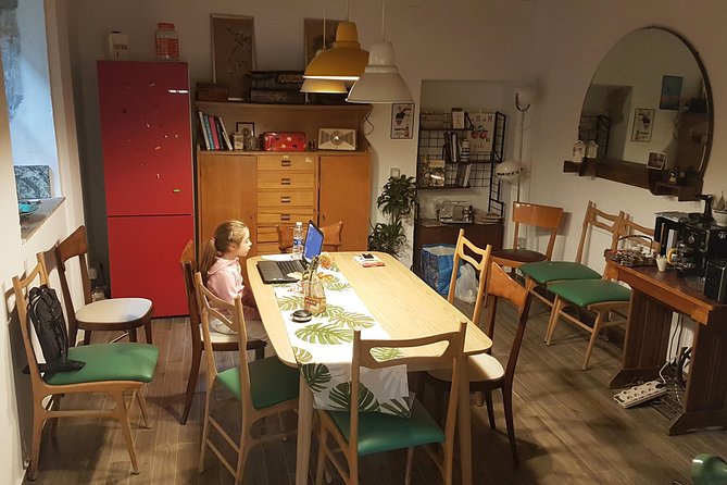 The Art of Making Pizza-Cooking Class in Unique Location with Italian Pizzachef - Getting to Via Privata Cuccagna: a real Milan address, not a showroom