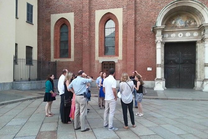 The Last Supper and Sforza Castle Tour - group tour - Cloister pause and a walk through Piazzale Cadorna