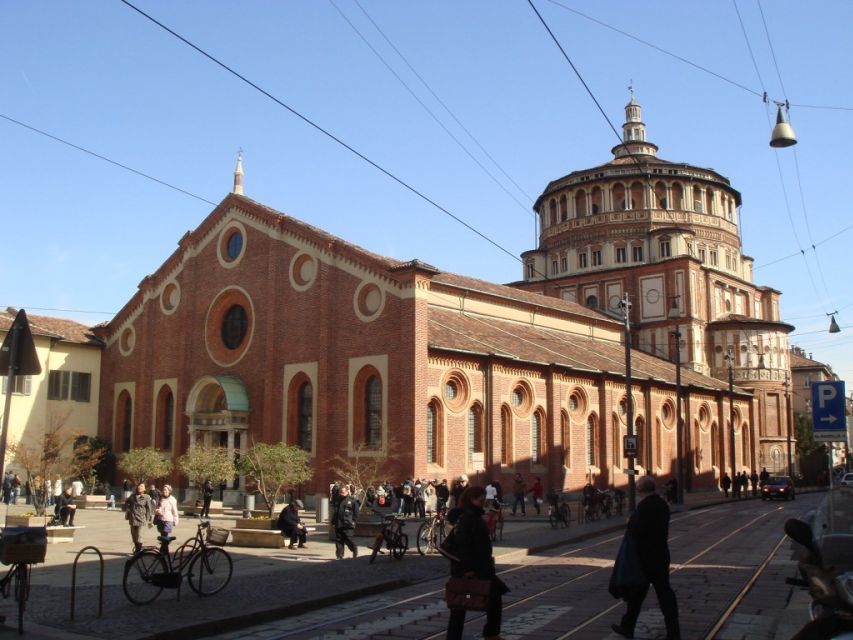 The Last Supper Skip-the-Line Ticket & Milan Tram Tour - Sforza Castle and the Arch of Peace: scale plus city symbolism