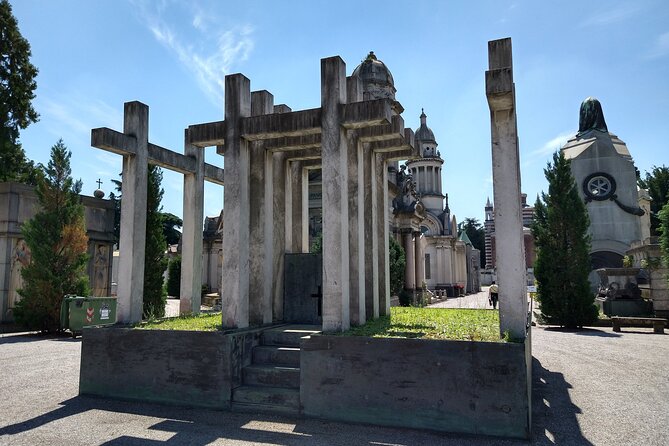 The Monumental Cemetery of Milan Guided Experience - Photography in a Cemetery: Great, but Use Common Sense