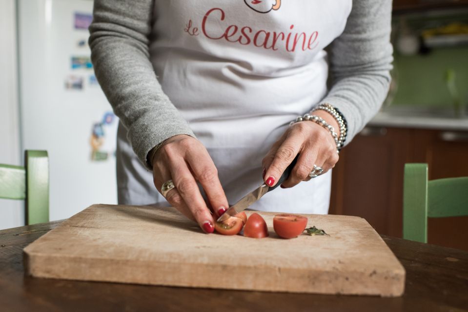Varenna: Pasta & Tiramisu Cooking Class at a Local's Home - Key points before you go